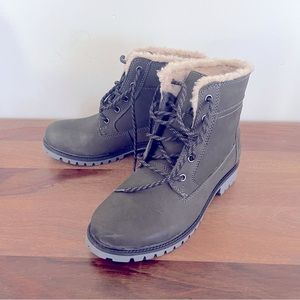 Grey Haze Thinsulate Kamik Chukka Winter Boots w/ Faux Shearling Lining 8.5/9